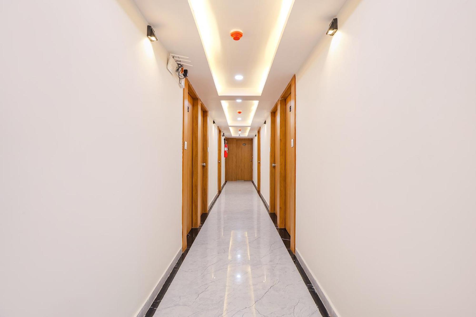 Fabhotel Crystal I - Gandhinagar Exterior foto