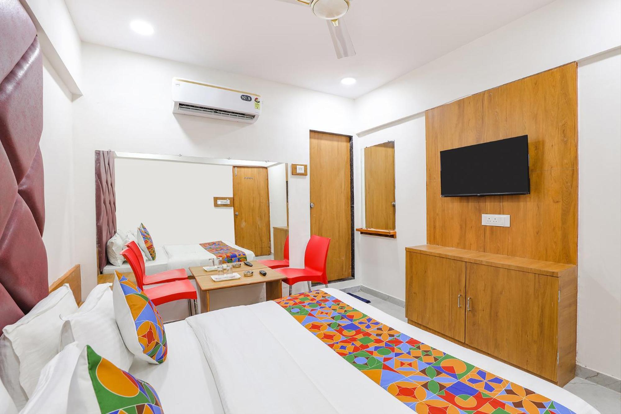 Fabhotel Crystal I - Gandhinagar Exterior foto
