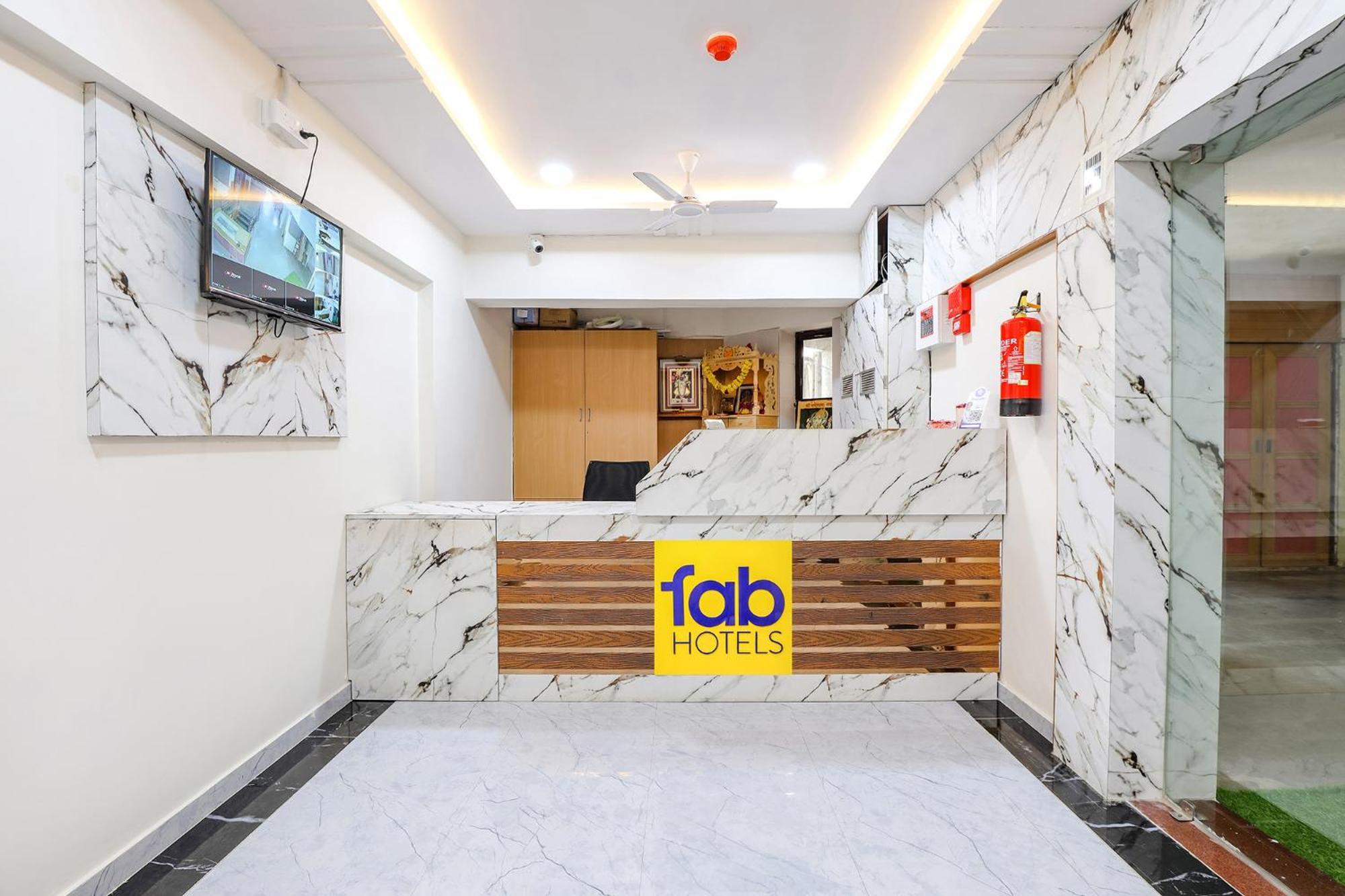 Fabhotel Crystal I - Gandhinagar Exterior foto